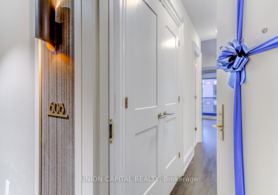 88-cumberland-street-toronto-ontario-c13011396