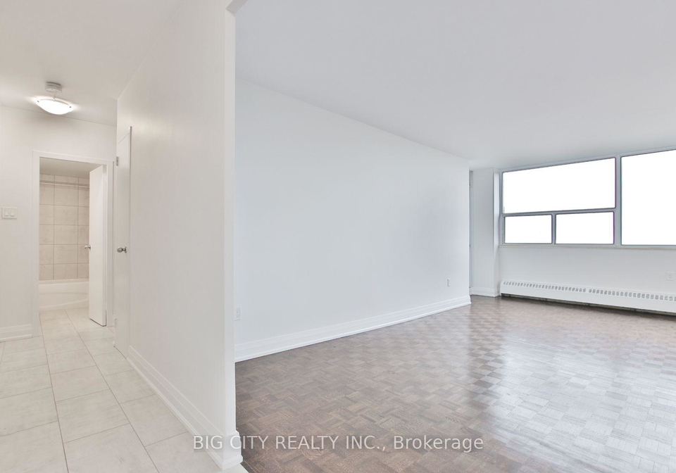 185-shaughnessy-boulevard-north-york-ontario-c13011756