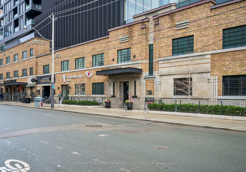 505-richmond-street-w-toronto-ontario-c13011880