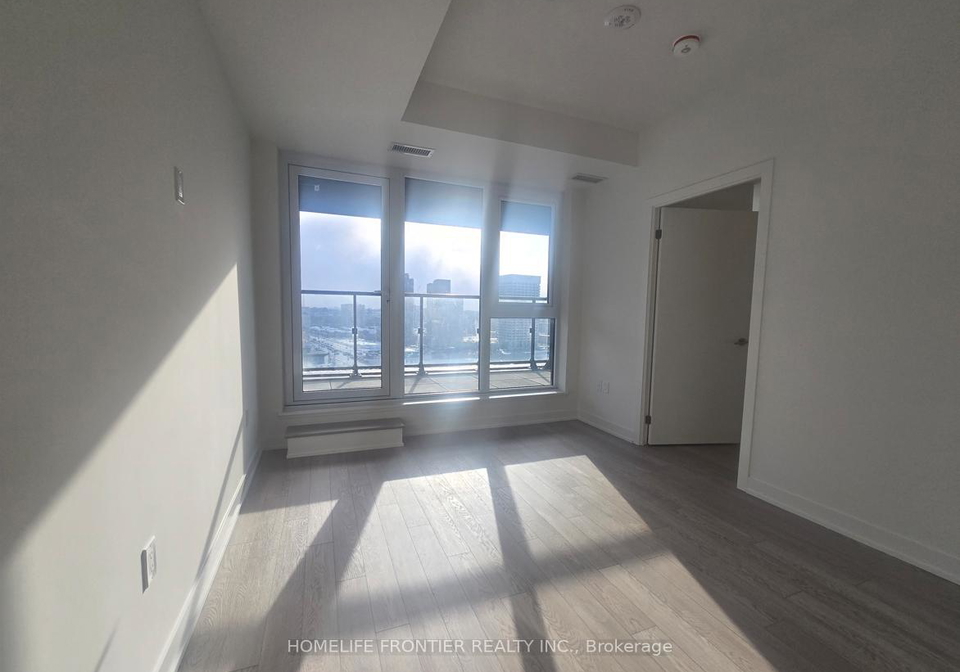 5-quarrington-lane-north-york-ontario-c13012018