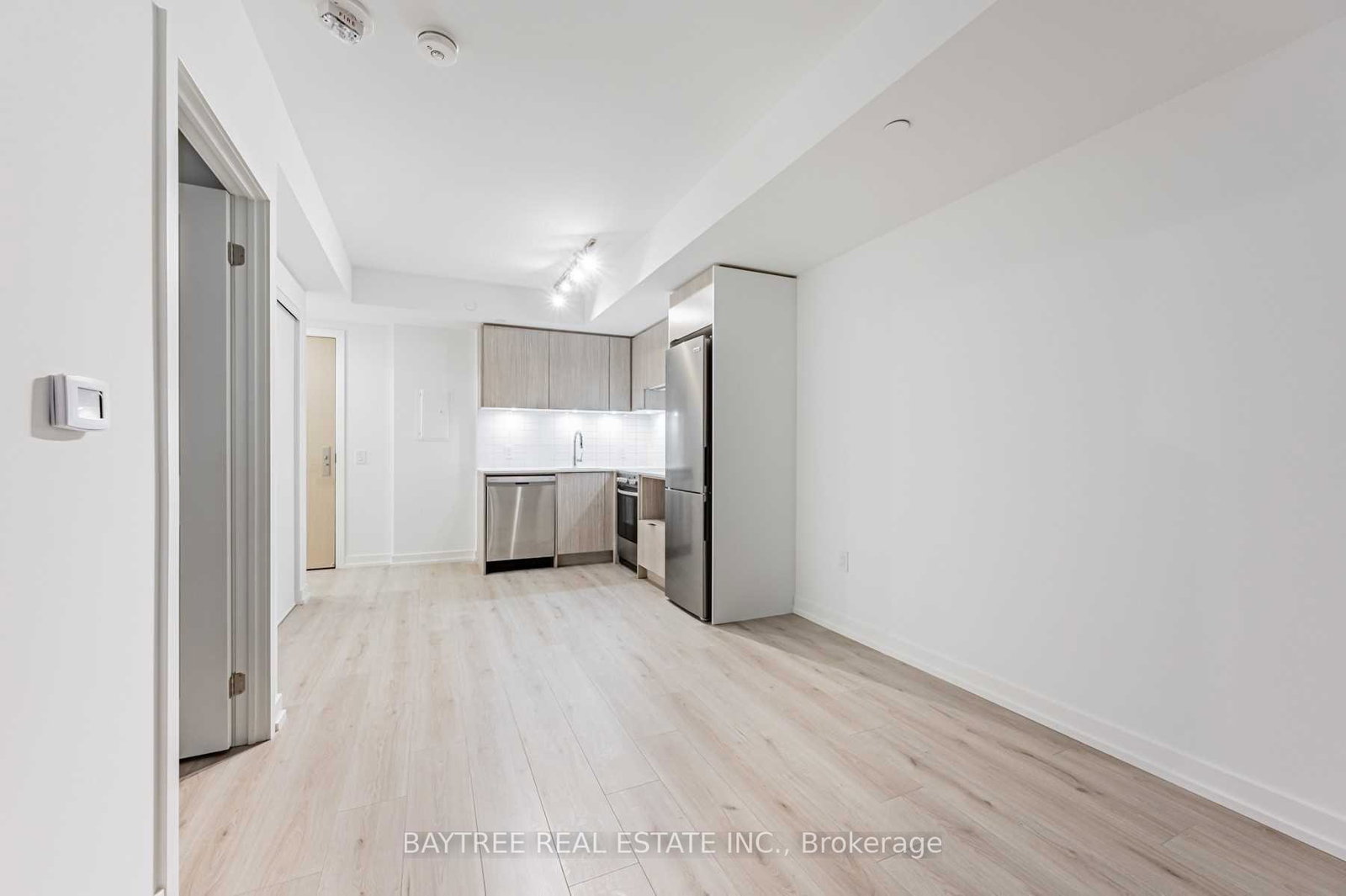 395-bloor-st-e-street-e-toronto-ontario-c13012068