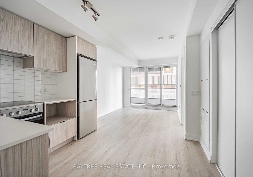 395-bloor-st-e-street-e-toronto-ontario-c13012068