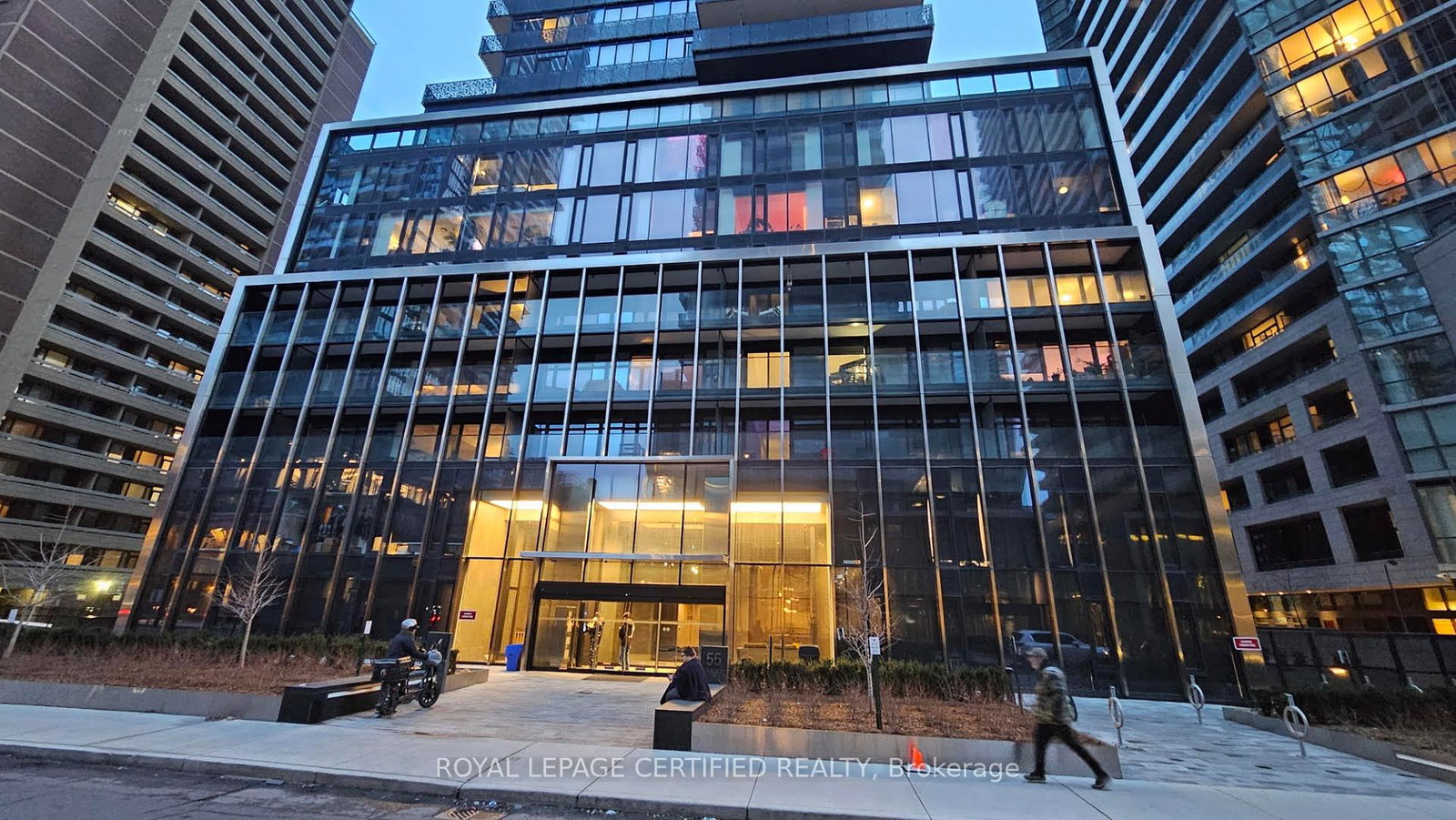 55-charles-street-toronto-ontario-c13012136
