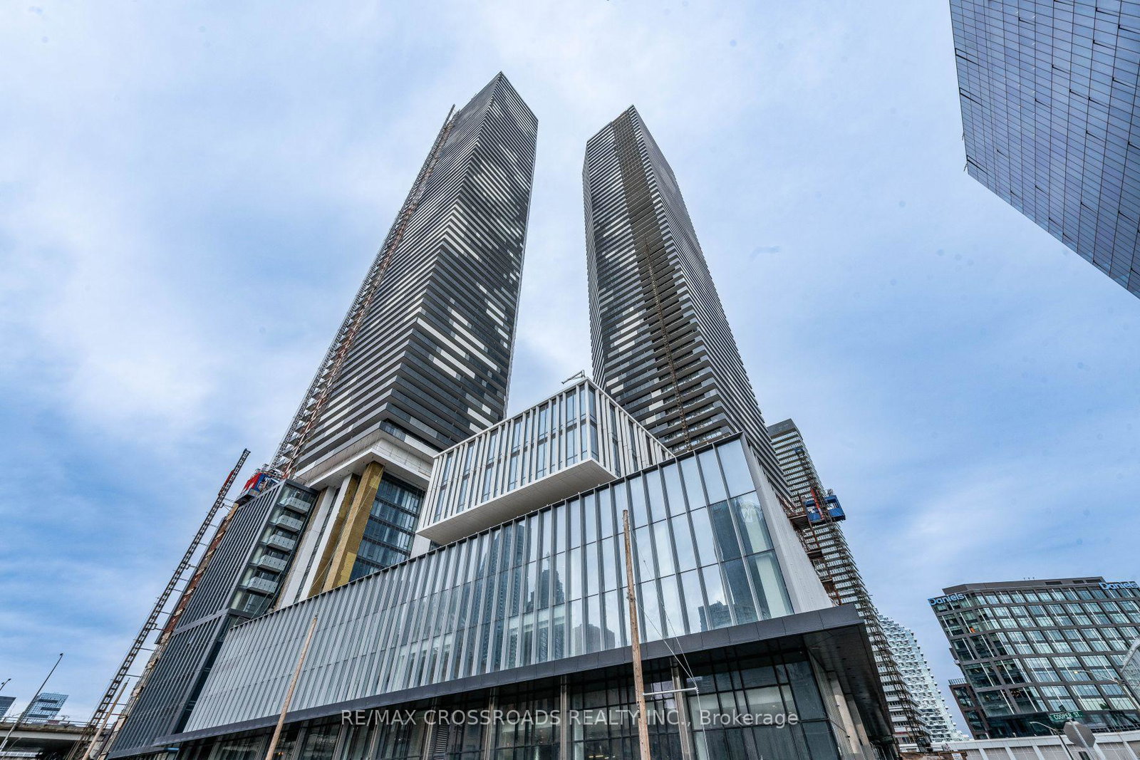 55-cooper-street-toronto-ontario-c13012340