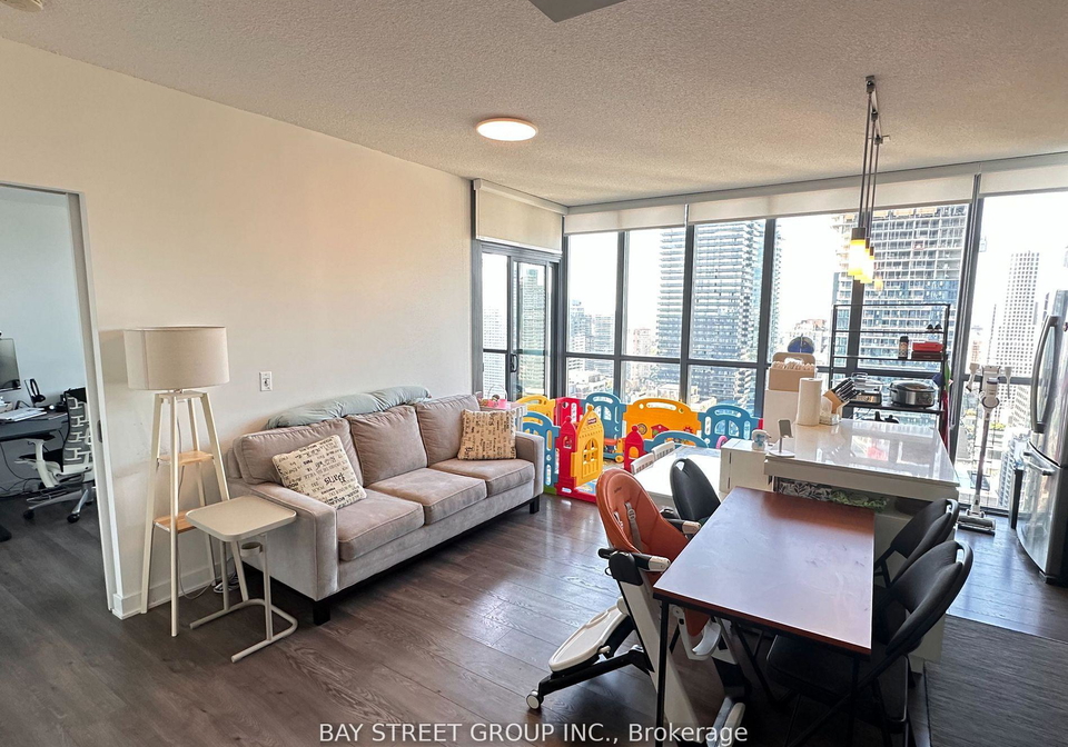 110-charles-street-e-toronto-ontario-c13012488