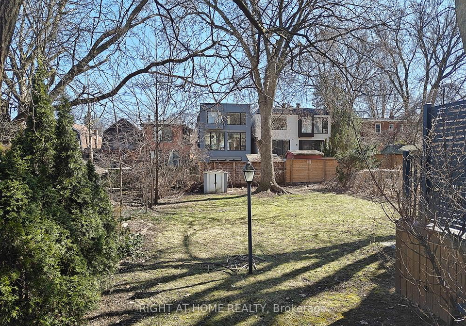 235-soudan-avenue-toronto-ontario-c13012744