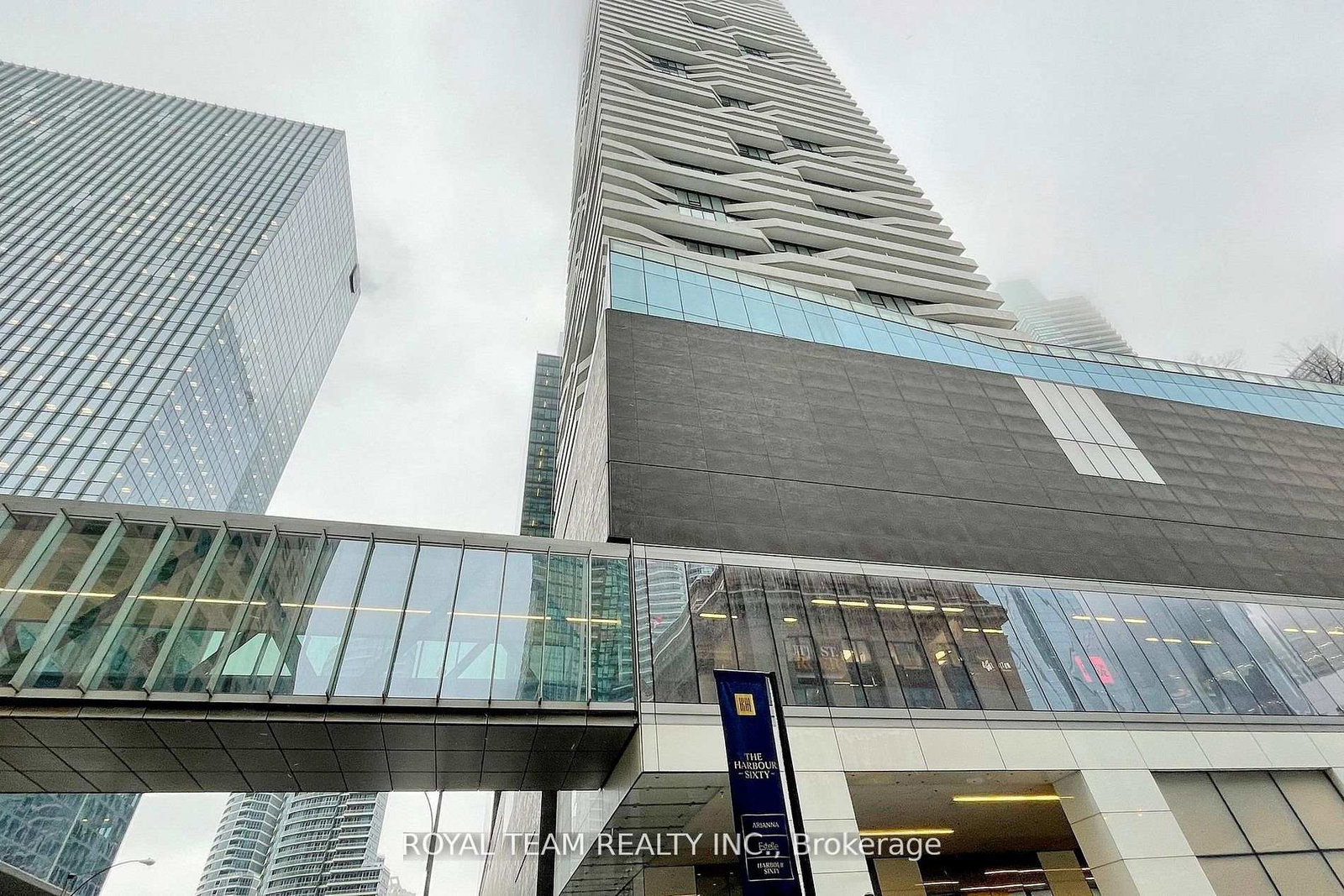 88-harbour-street-toronto-ontario-c13013646
