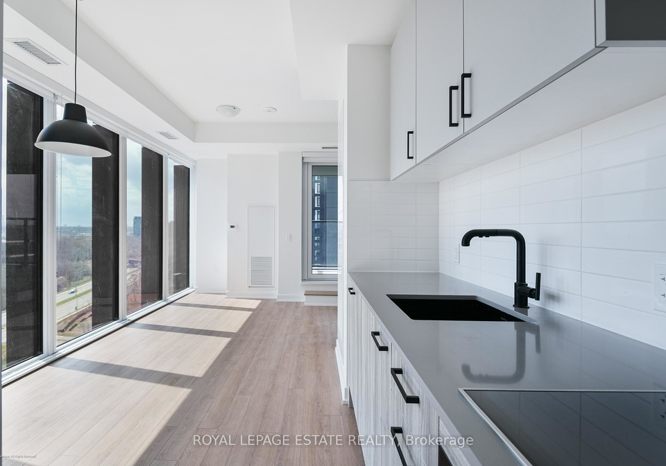 5-quarrington-lane-north-york-ontario-c13013996