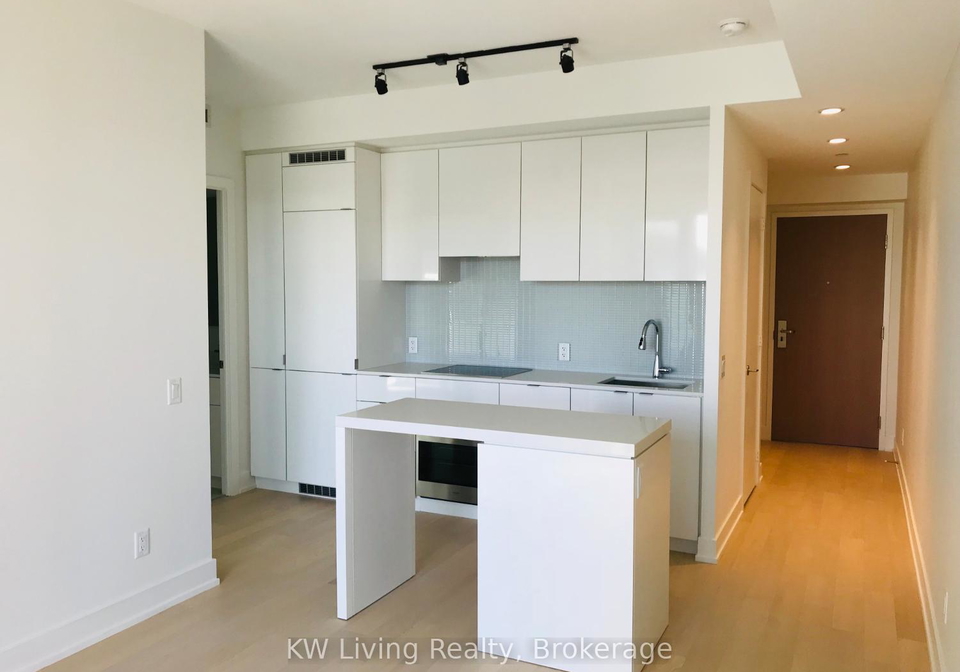 7-grenville-street-toronto-ontario-c13014130