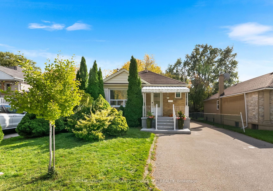 69-nipigon-avenue-north-york-ontario-c13014382