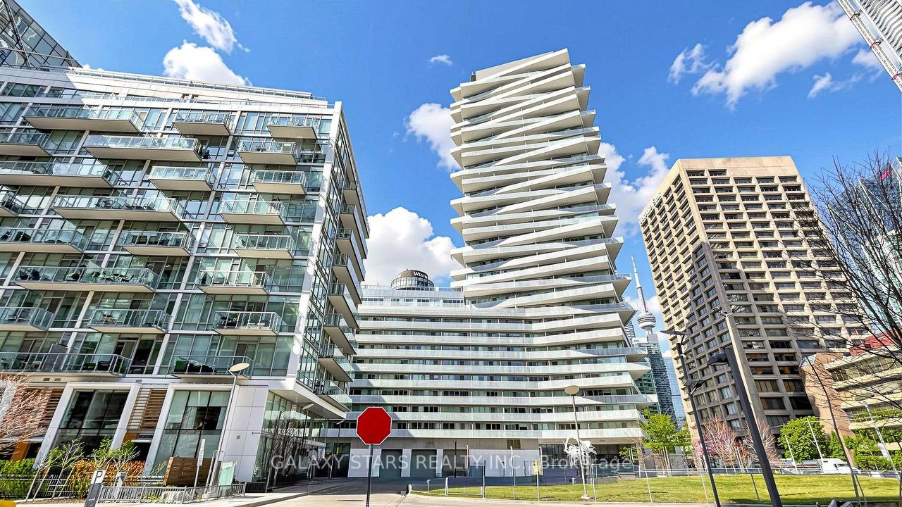 15-queens-quay-e-toronto-ontario-c13014476