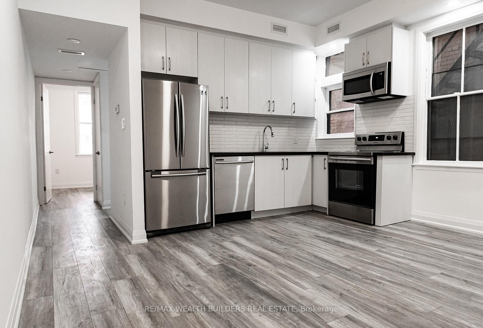 209-jarvis-street-toronto-ontario-c13014690