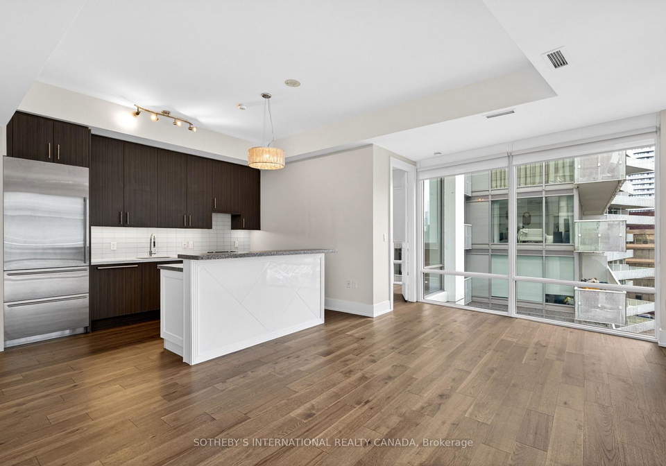 29-queens-quay-e-toronto-ontario-c13014746