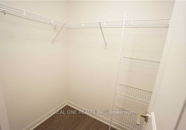 5162-yonge-street-toronto-ontario-c13015260