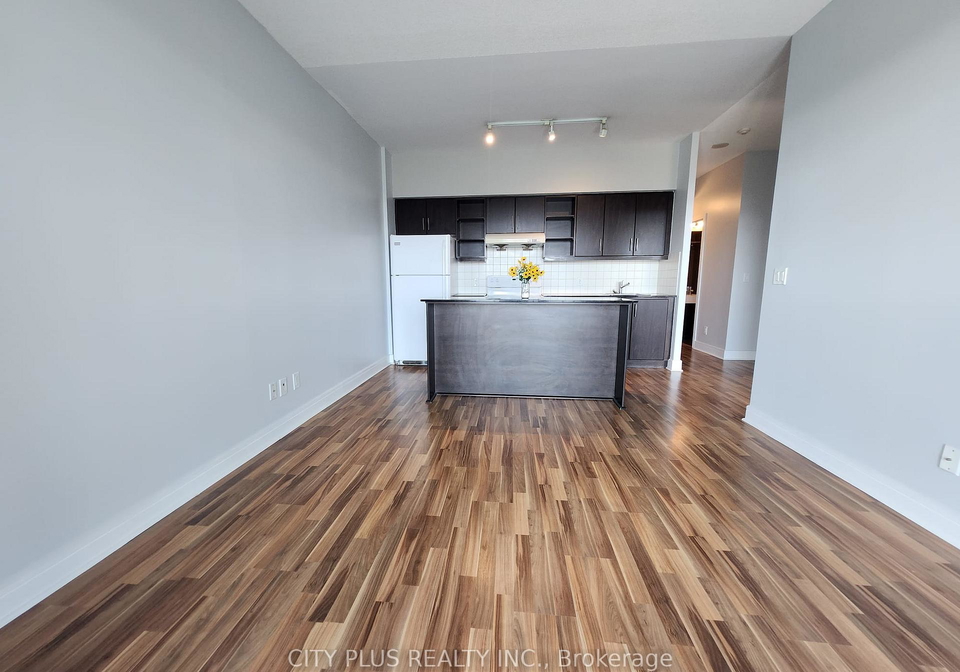 35-brian-peck-crescent-east-york-ontario-c13015370