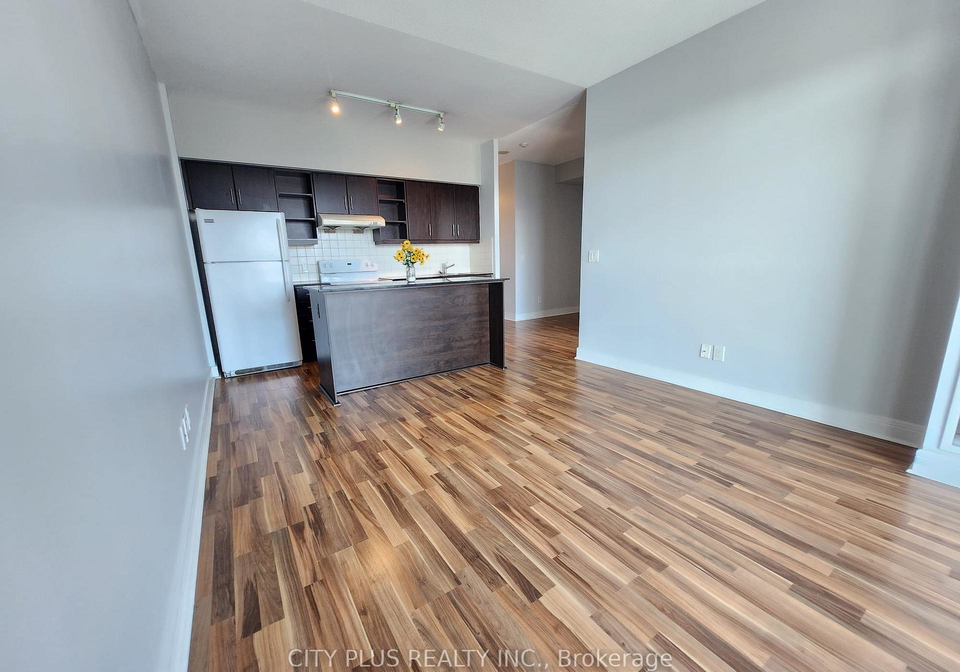 35-brian-peck-crescent-east-york-ontario-c13015370