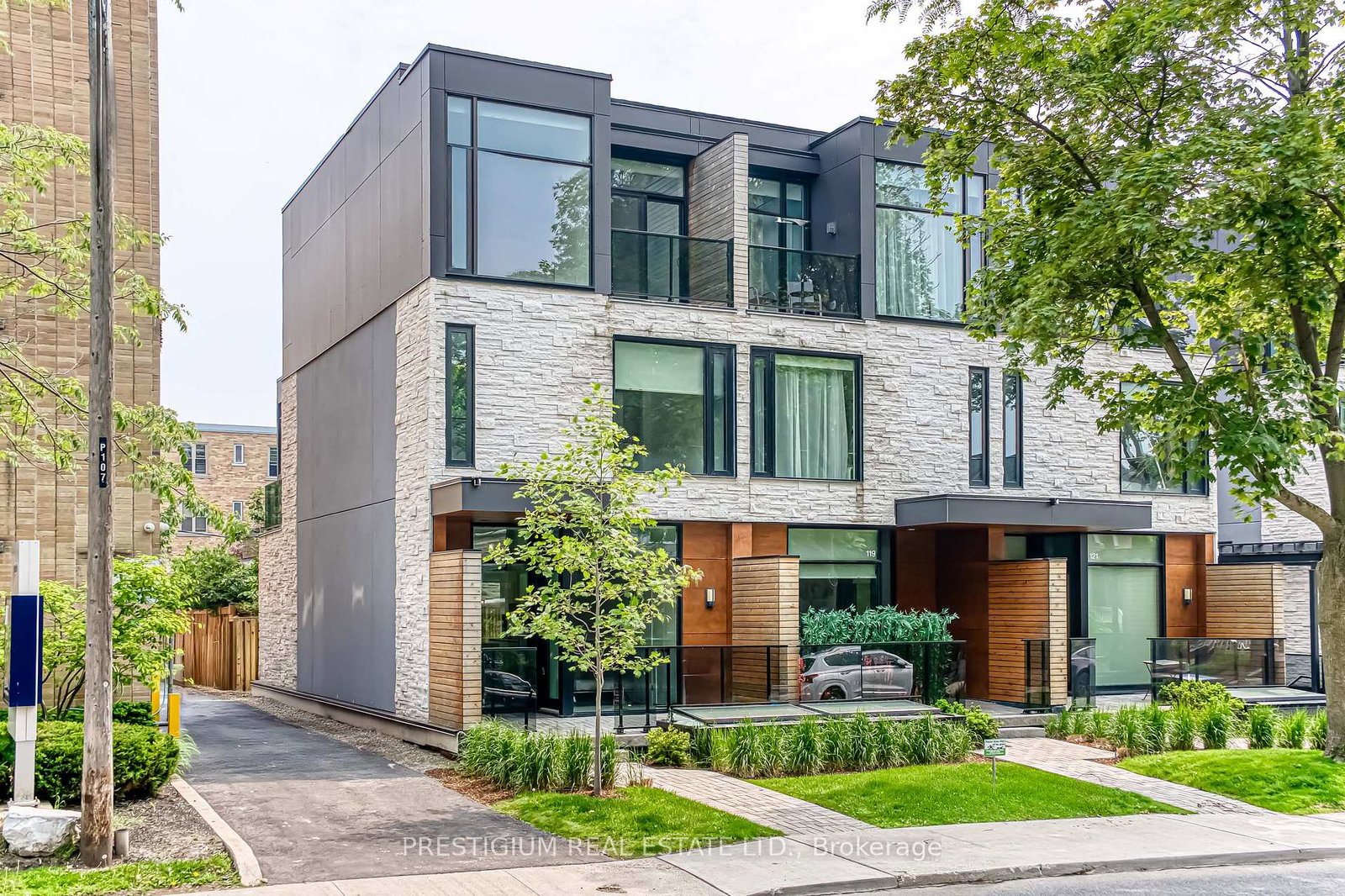 117-roselawn-avenue-toronto-ontario-c13015488