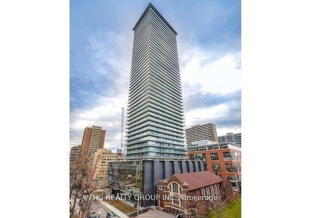33-charles-street-e-toronto-ontario-c13015546