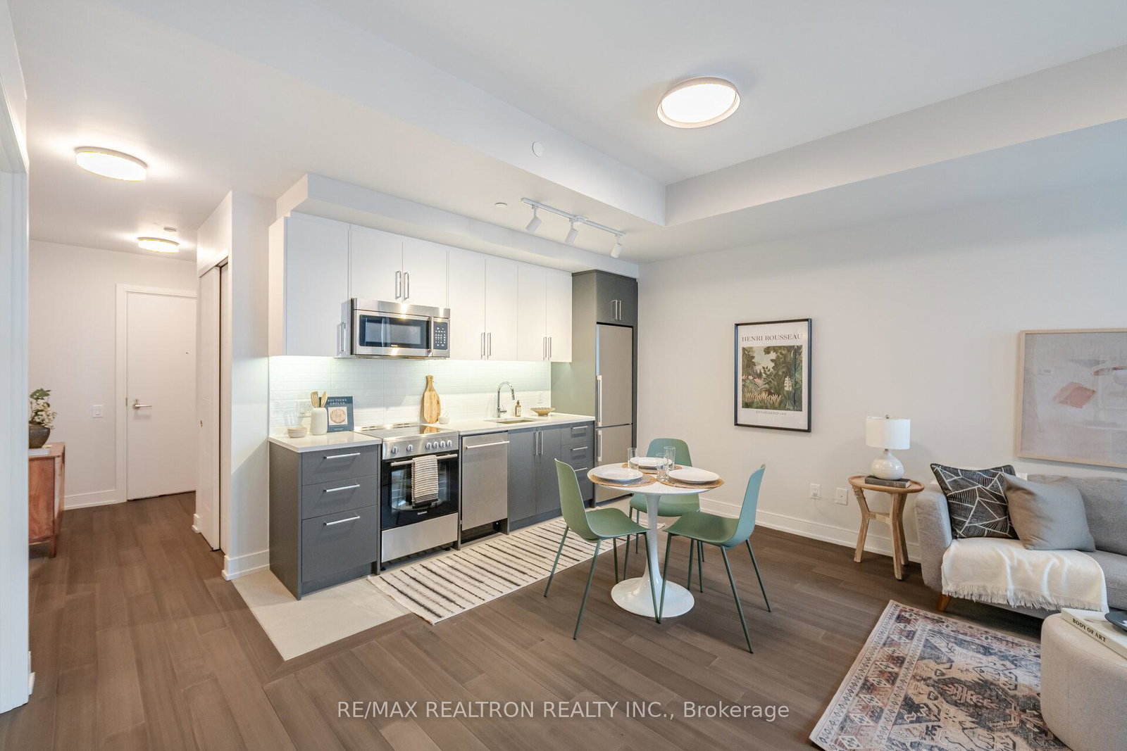 664-spadina-avenue-toronto-ontario-c13015562