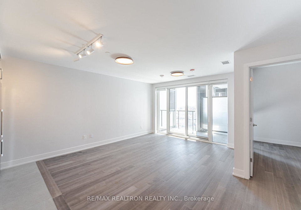 664-spadina-avenue-toronto-ontario-c13015562