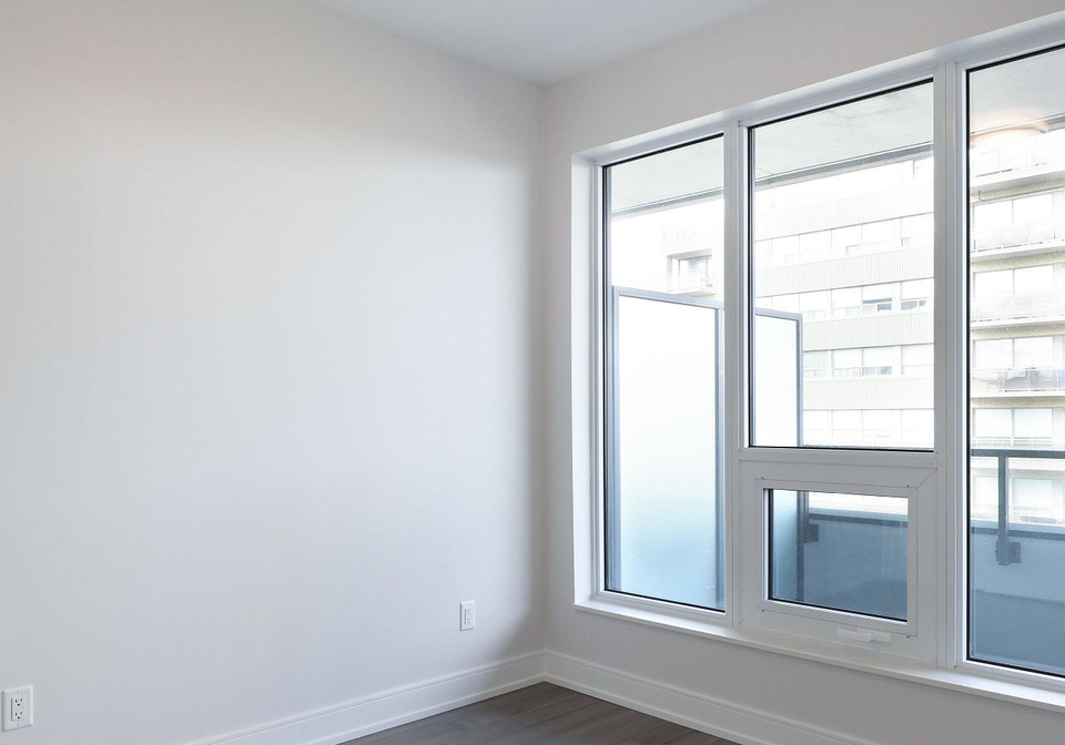 2525-bathurst-street-toronto-ontario-c13015570