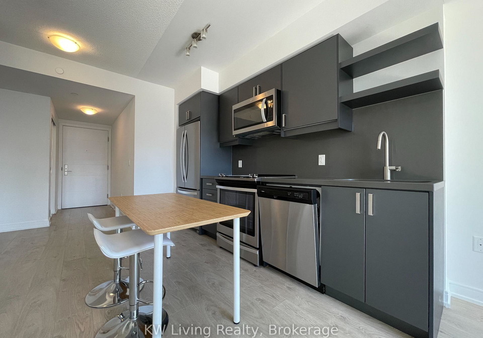 50-wellesley-street-e-toronto-ontario-c13015906