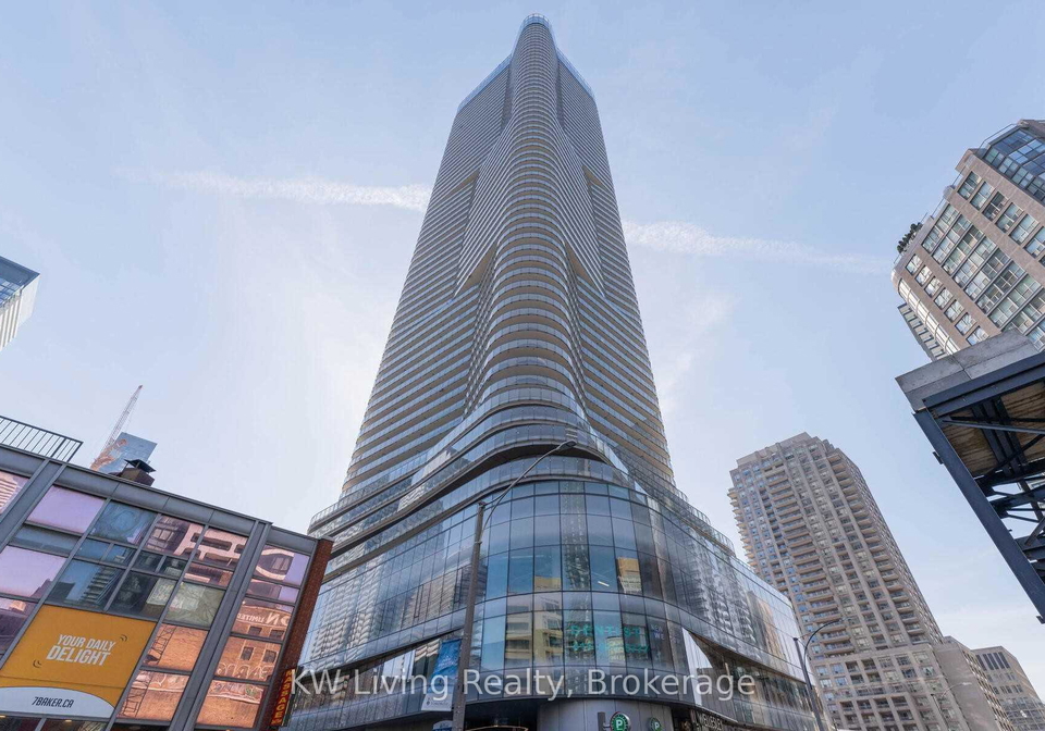 11-wellesley-street-w-toronto-ontario-c13016006