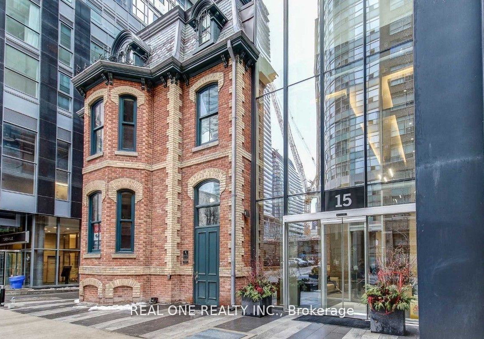 15-grenville-street-toronto-ontario-c13016024
