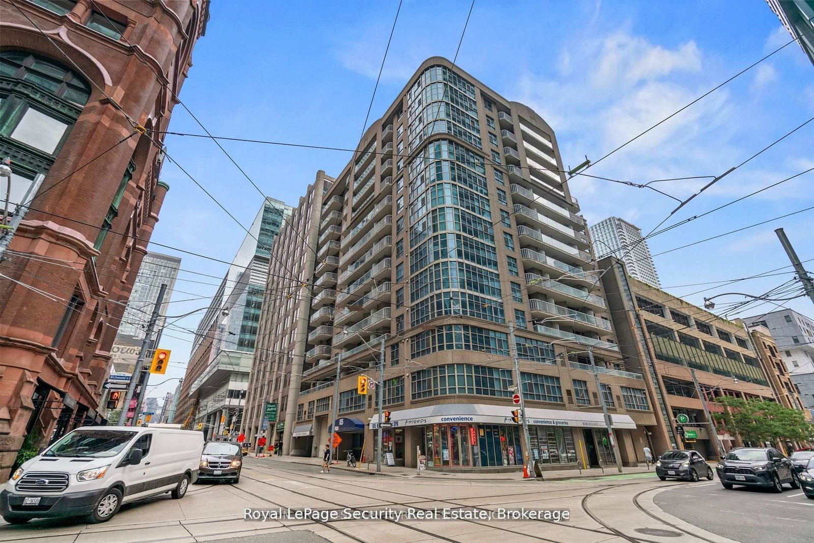 105-victoria-street-toronto-ontario-c13016346