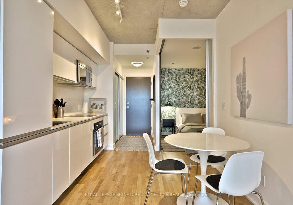 20-minowan-miikan-lane-toronto-ontario-c13016394