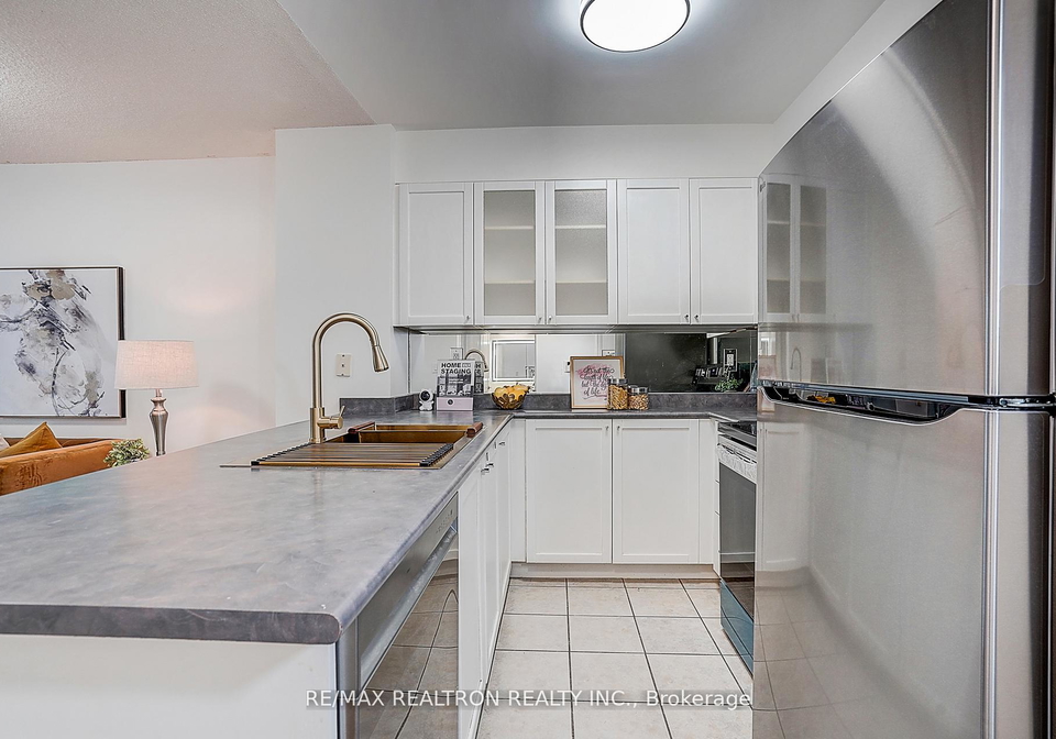188-doris-avenue-north-york-ontario-c13016406