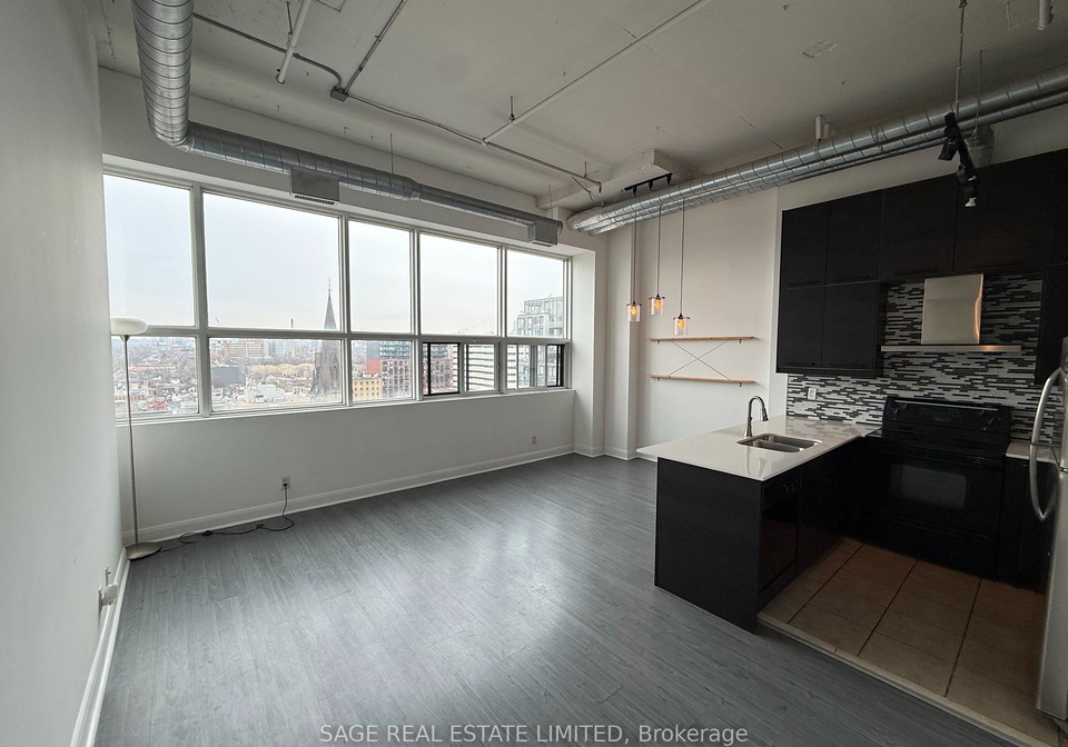 700-king-street-w-toronto-ontario-c13016428