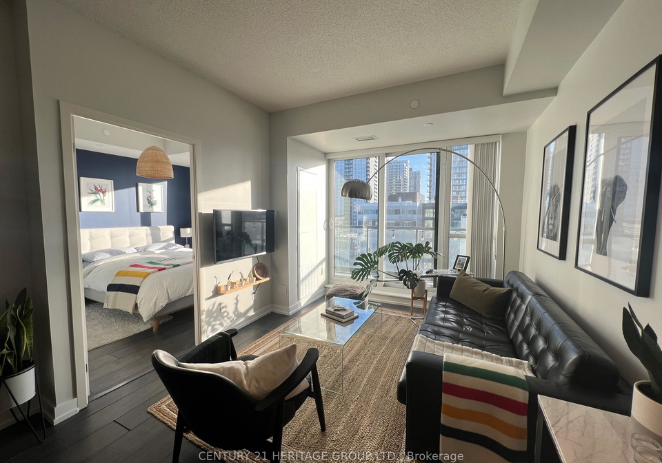 200-sackville-street-toronto-ontario-c13016644