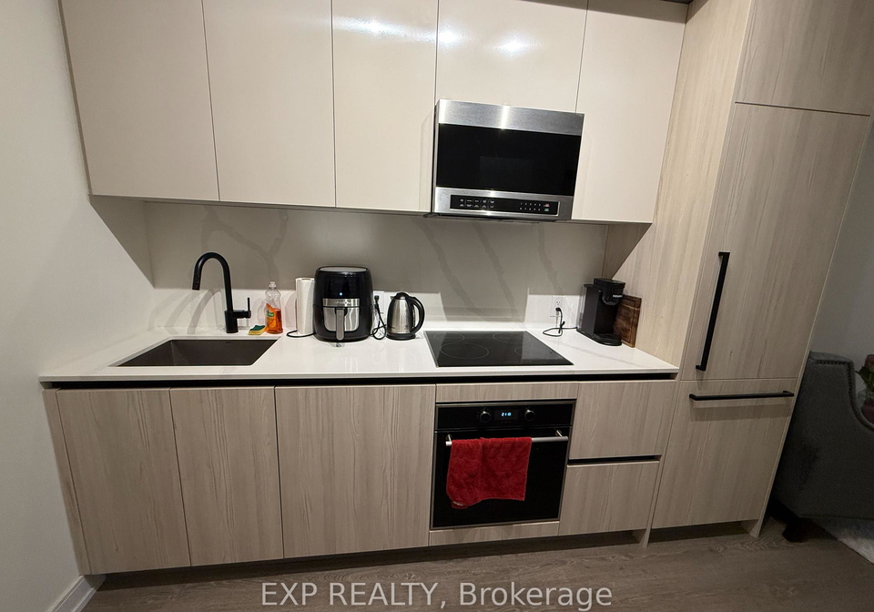 425-front-street-e-toronto-ontario-c13016656