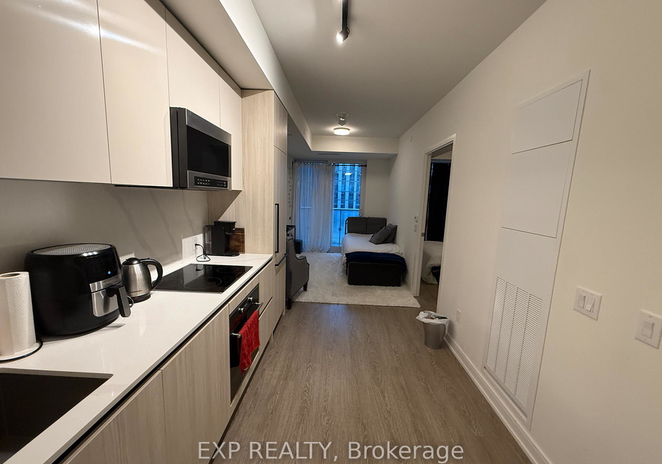 425-front-street-e-toronto-ontario-c13016656