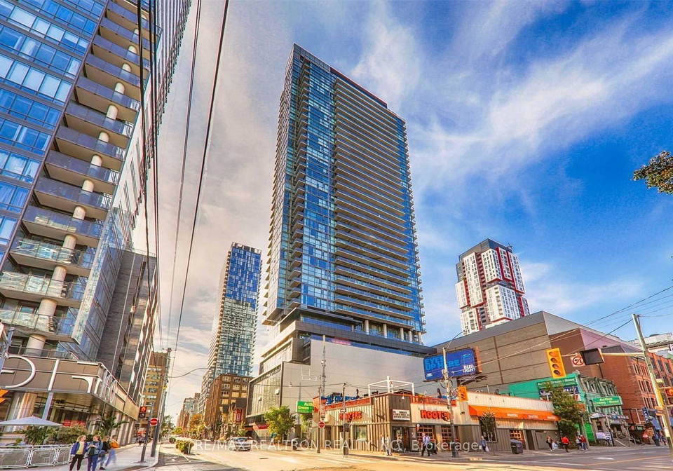 290-adelaide-street-w-toronto-ontario-c13016672