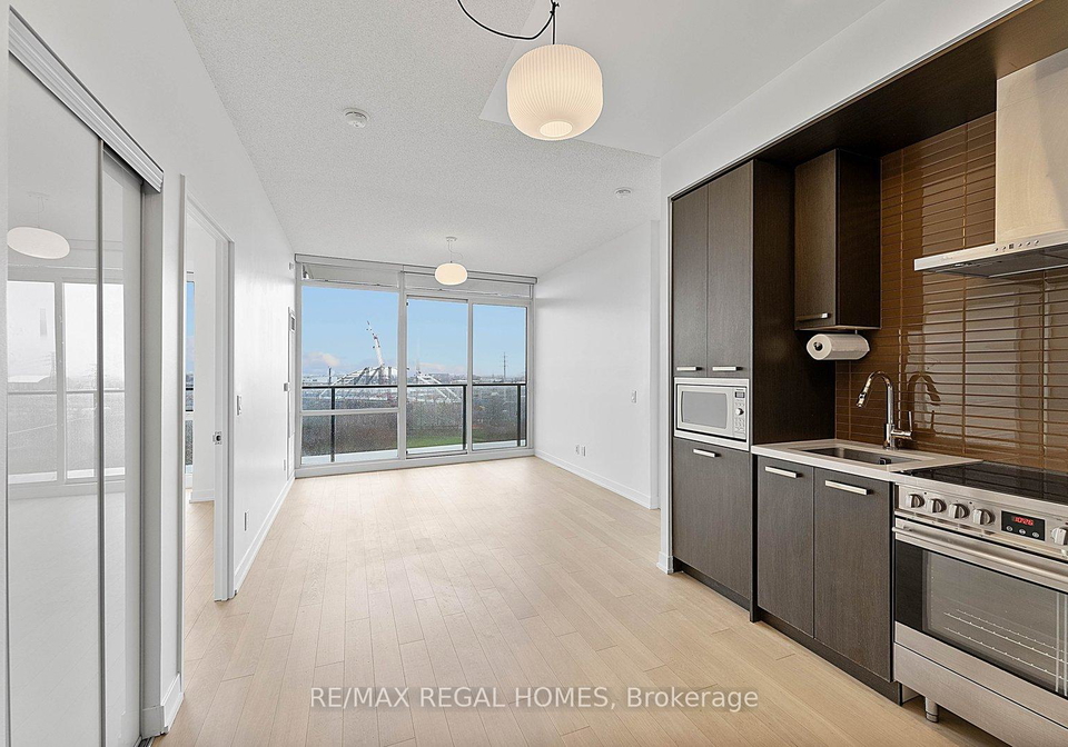 120-bayview-avenue-toronto-ontario-c13016794