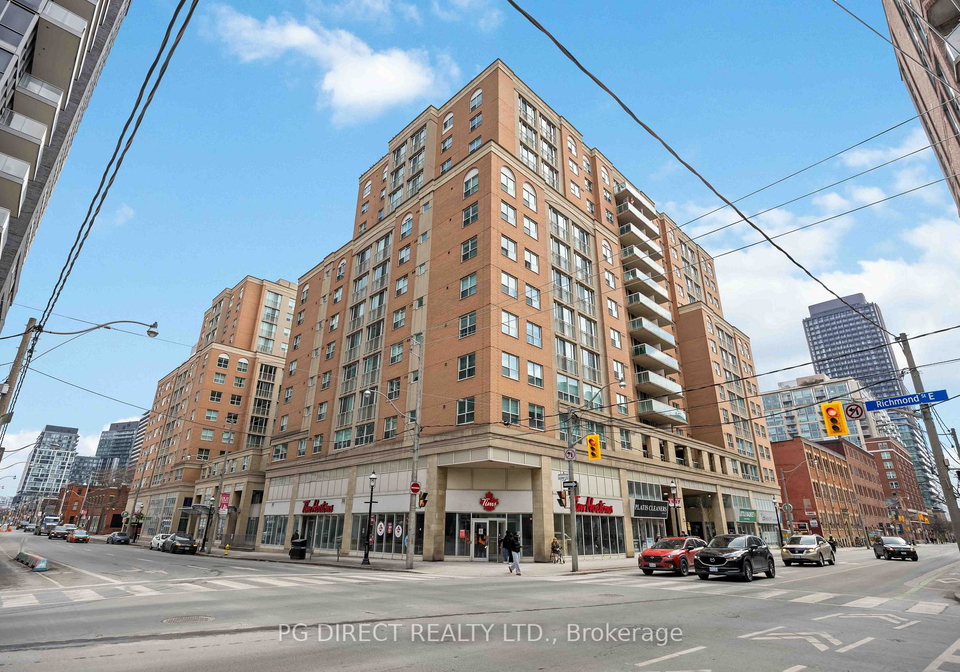 323-richmond-street-toronto-ontario-c13016854