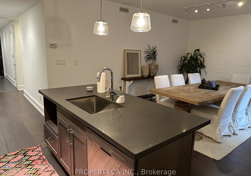 28-madison-avenue-toronto-ontario-c13016872
