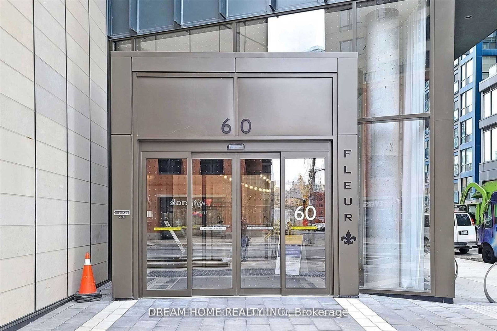 60-shuter-street-toronto-ontario-c13016962