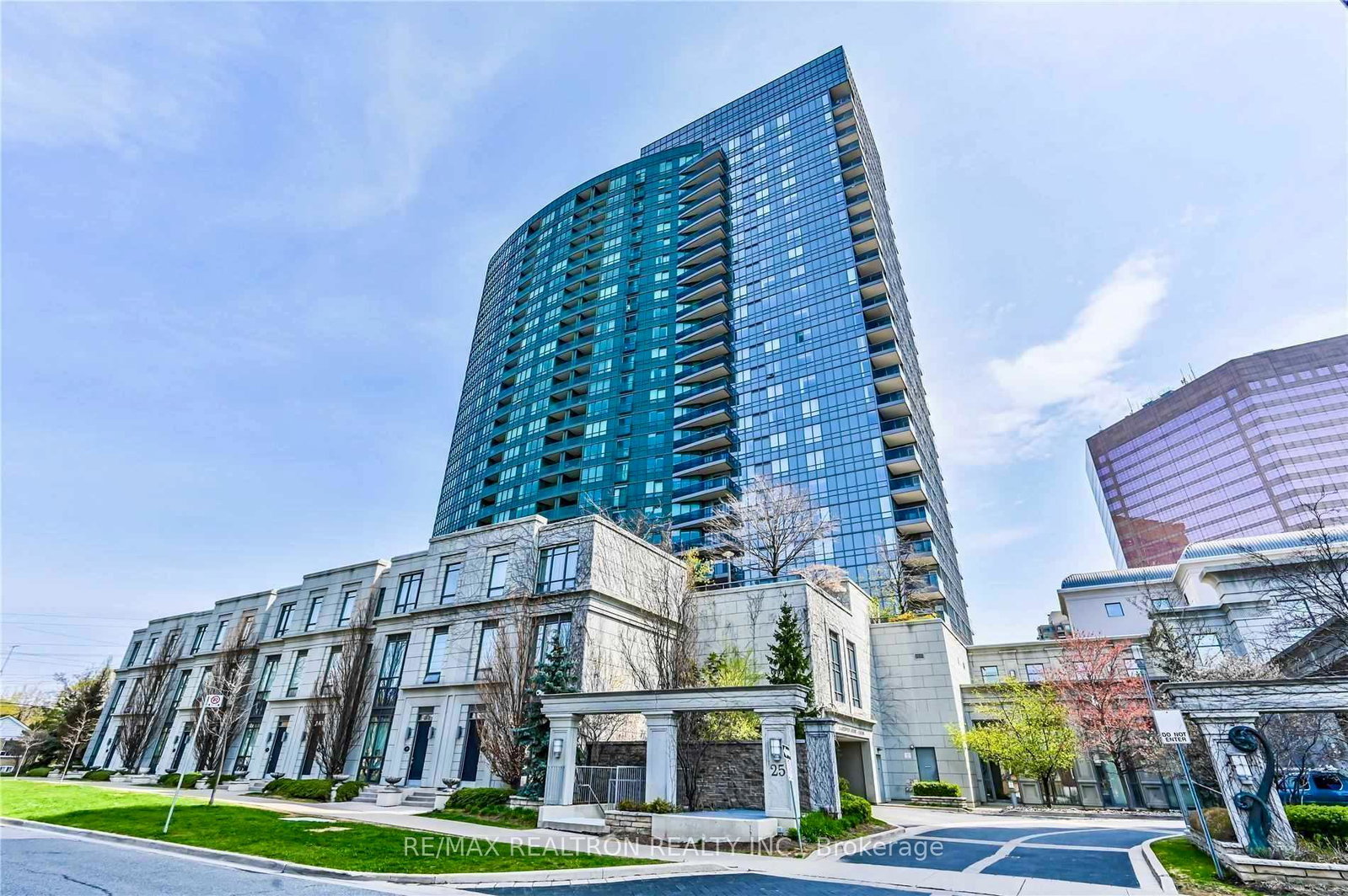 25-greenview-avenue-toronto-ontario-c13016996
