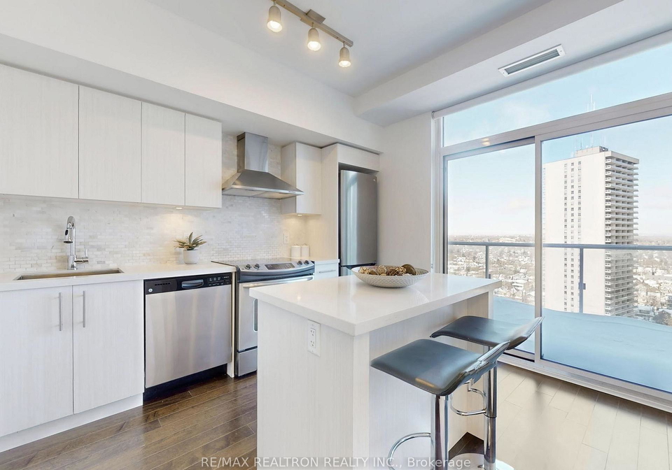 58-orchard-view-boulevard-toronto-ontario-c13017088