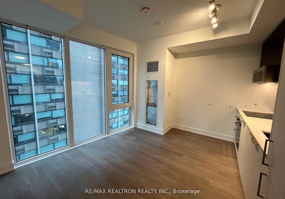 308-jarvis-street-toronto-ontario-c13017280
