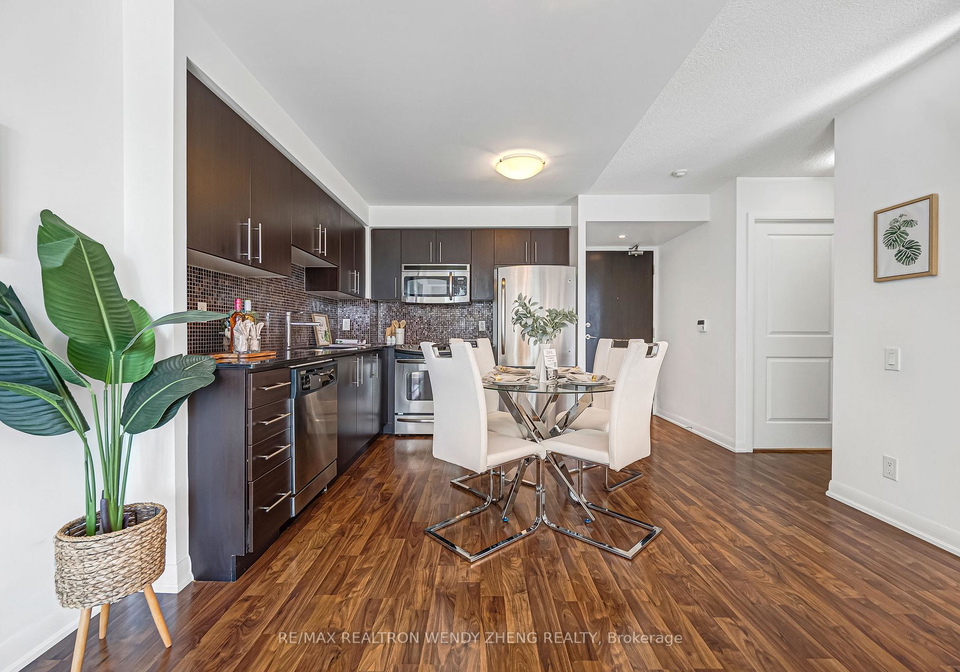 17-anndale-drive-north-york-ontario-c13017284