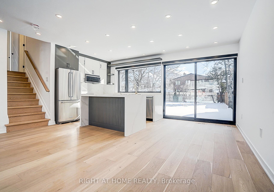 215-churchill-avenue-toronto-ontario-c13017582