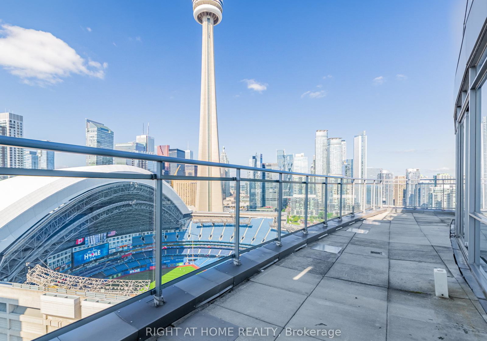 3-navy-wharf-court-toronto-ontario-c13017730