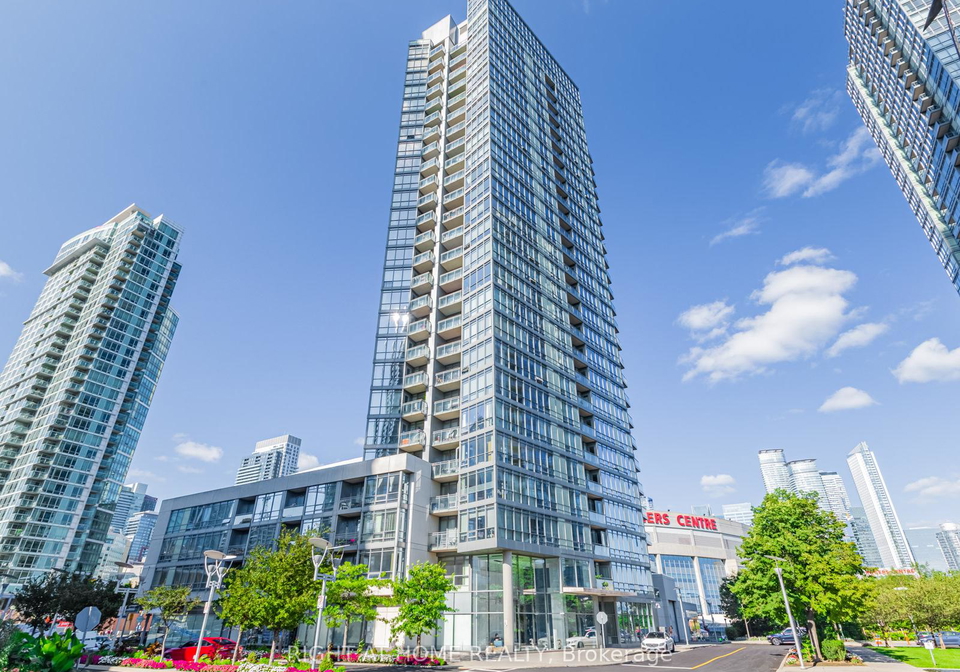 3-navy-wharf-court-toronto-ontario-c13017730