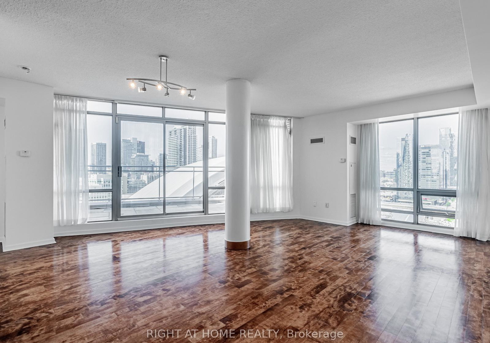 3-navy-wharf-court-toronto-ontario-c13017730