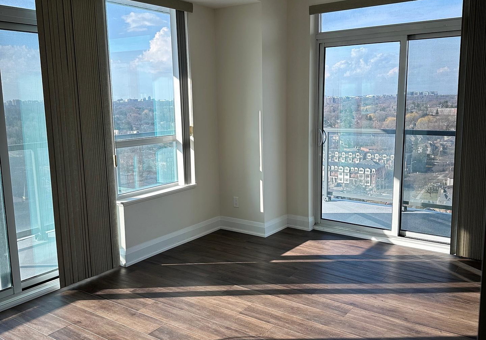 68-canterbury-place-toronto-ontario-c13017768