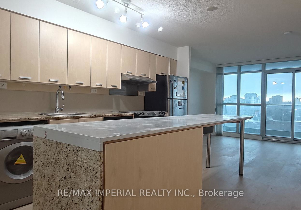33-singer-court-north-york-ontario-c13017774